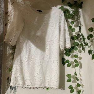 Lovely Lacey long tee